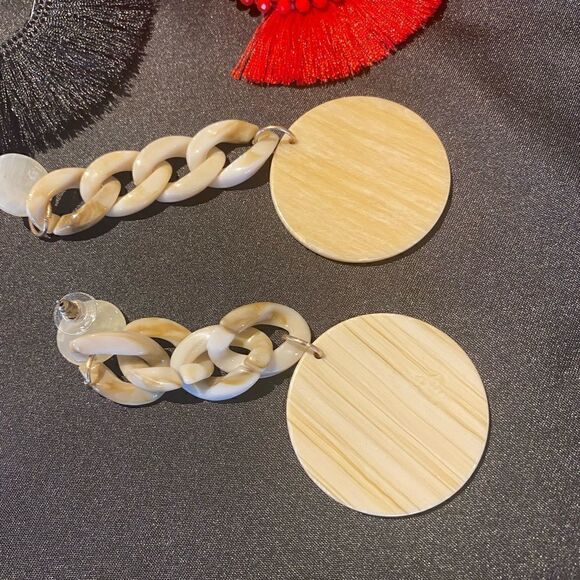 14 Pairs of fun pierced earrings- multicolor. Sold as a bundle. - Picture 9 of 14